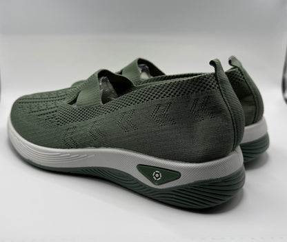 Green Slip On Shoes Women's Size EU 37