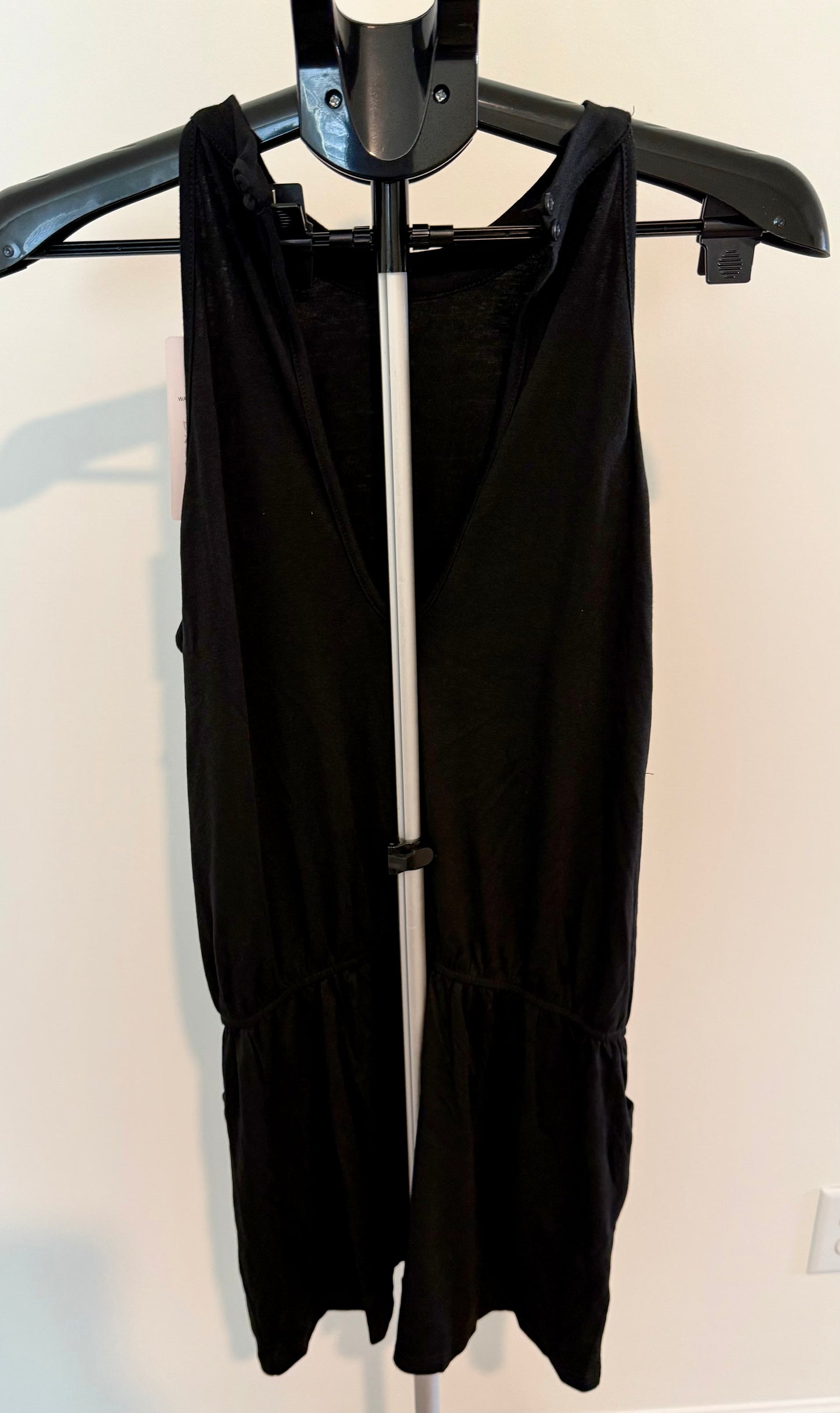 Black Sleeveless Romper – Elastic Waist with Pockets SIZE LARGE