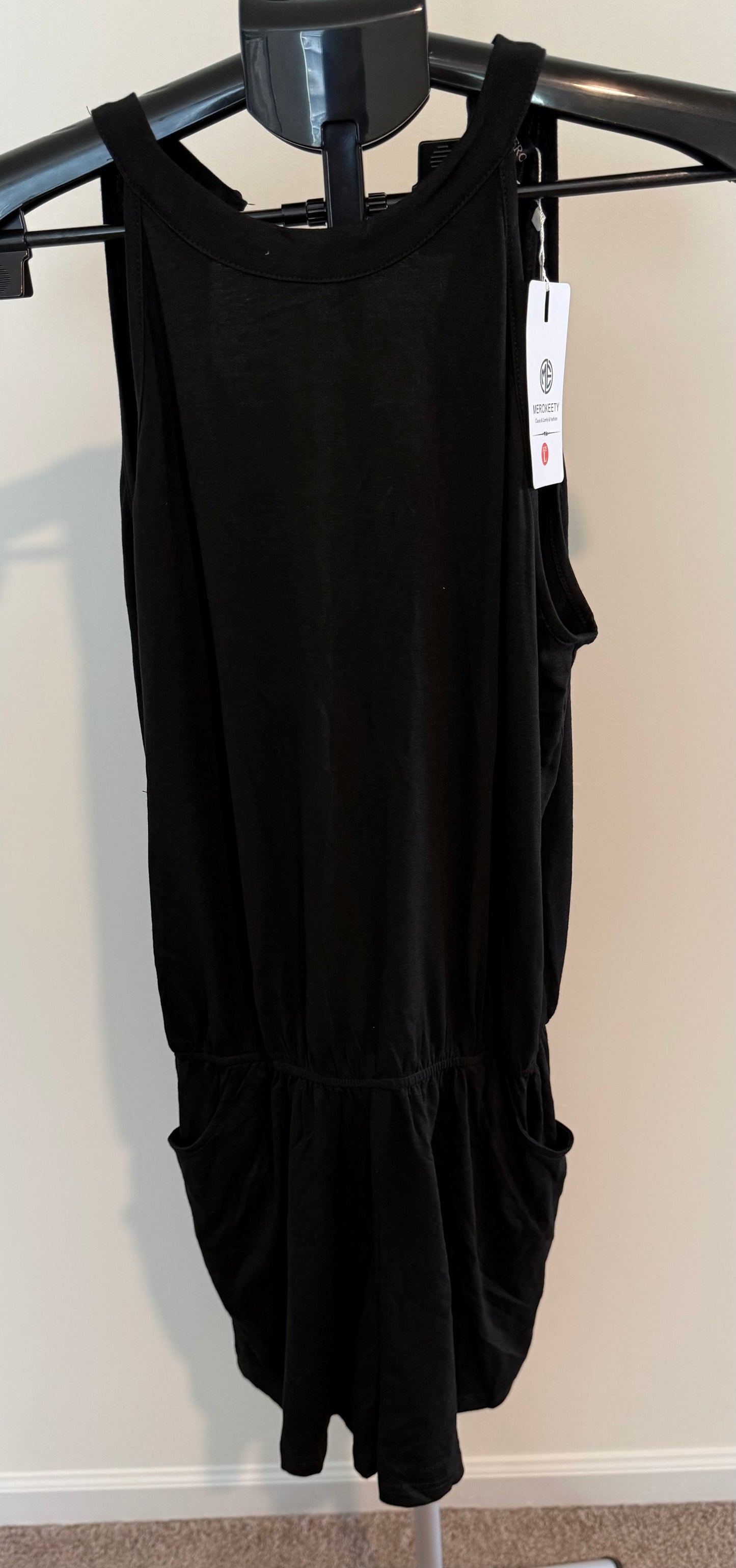 Black Sleeveless Romper – Elastic Waist with Pockets SIZE LARGE