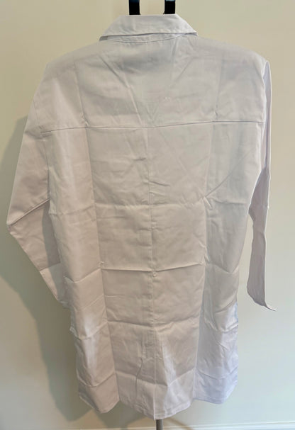 Unisex White Lab Coat | Long Sleeve | Snap Front | Multi-Pocket Professional Uniform SIZE MEDIUM