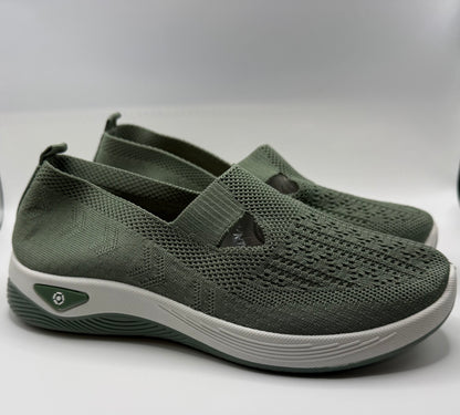 Green Slip On Shoes Women's Size EU 37
