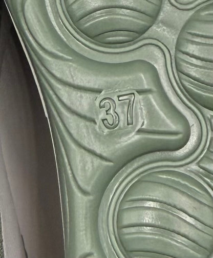 Green Slip On Shoes Women's Size EU 37