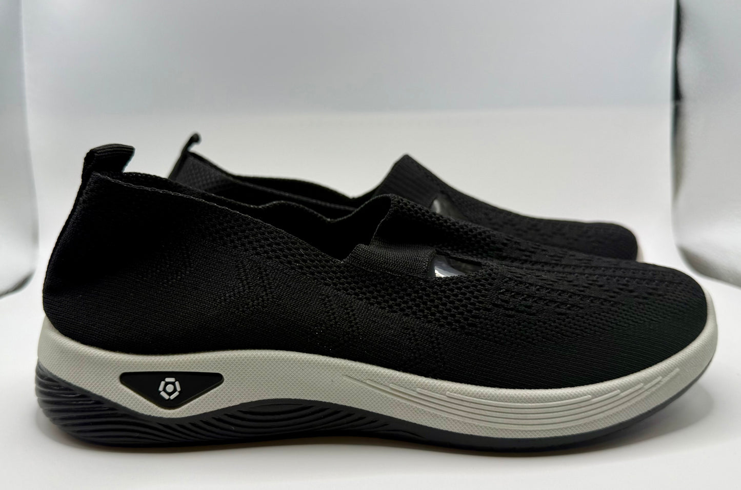 Women’s Black Slip-On Knit Comfort Shoes – Lightweight Walking Sneakers SIZE 38