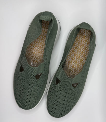 Green Slip On Shoes Women's Size EU 37
